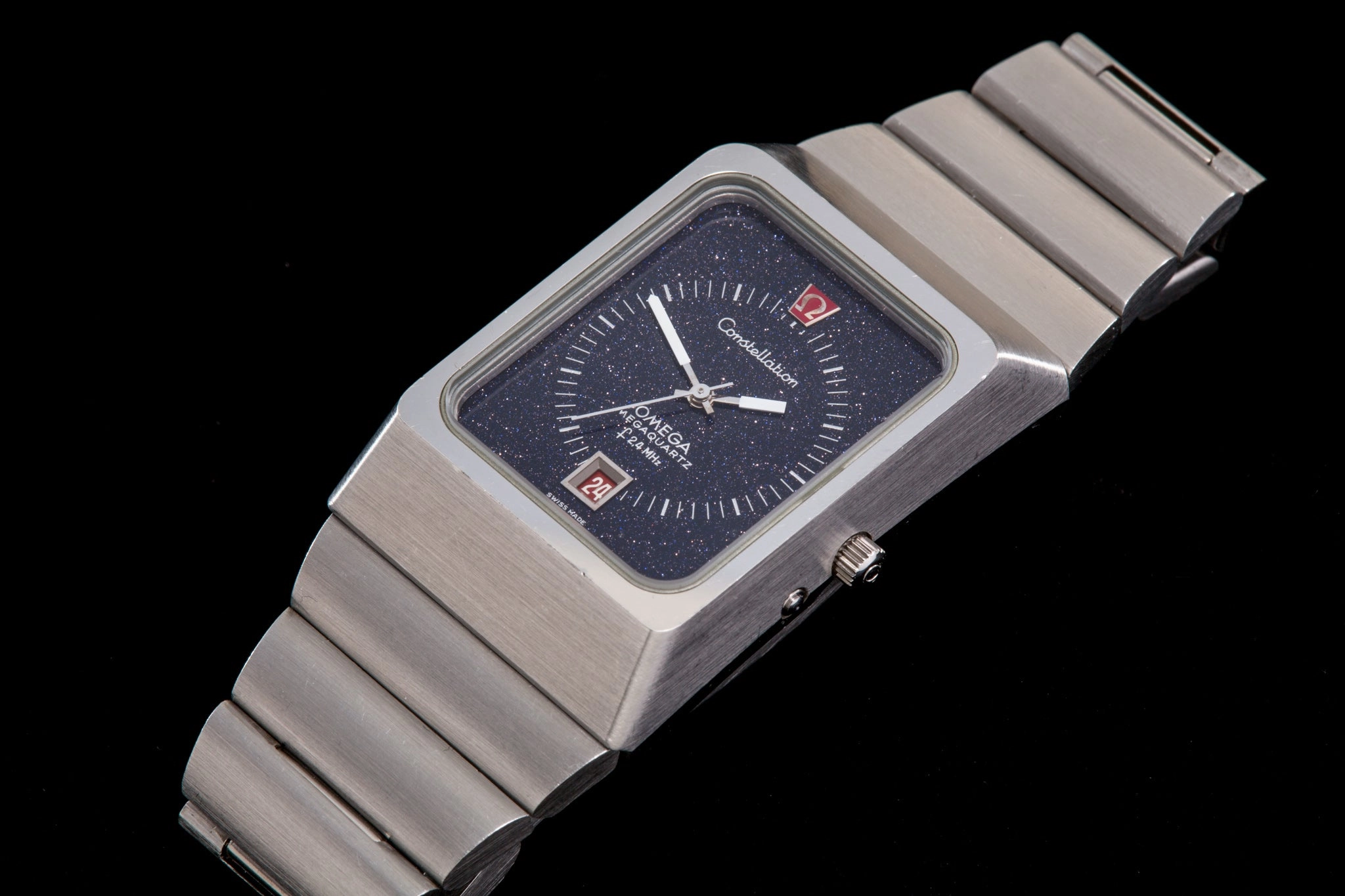 Omega Mega Quartz "stardust" RESERVED