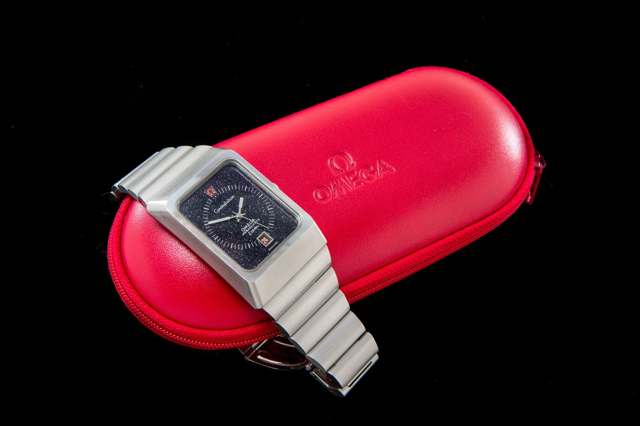 Omega Mega Quartz "stardust" RESERVED