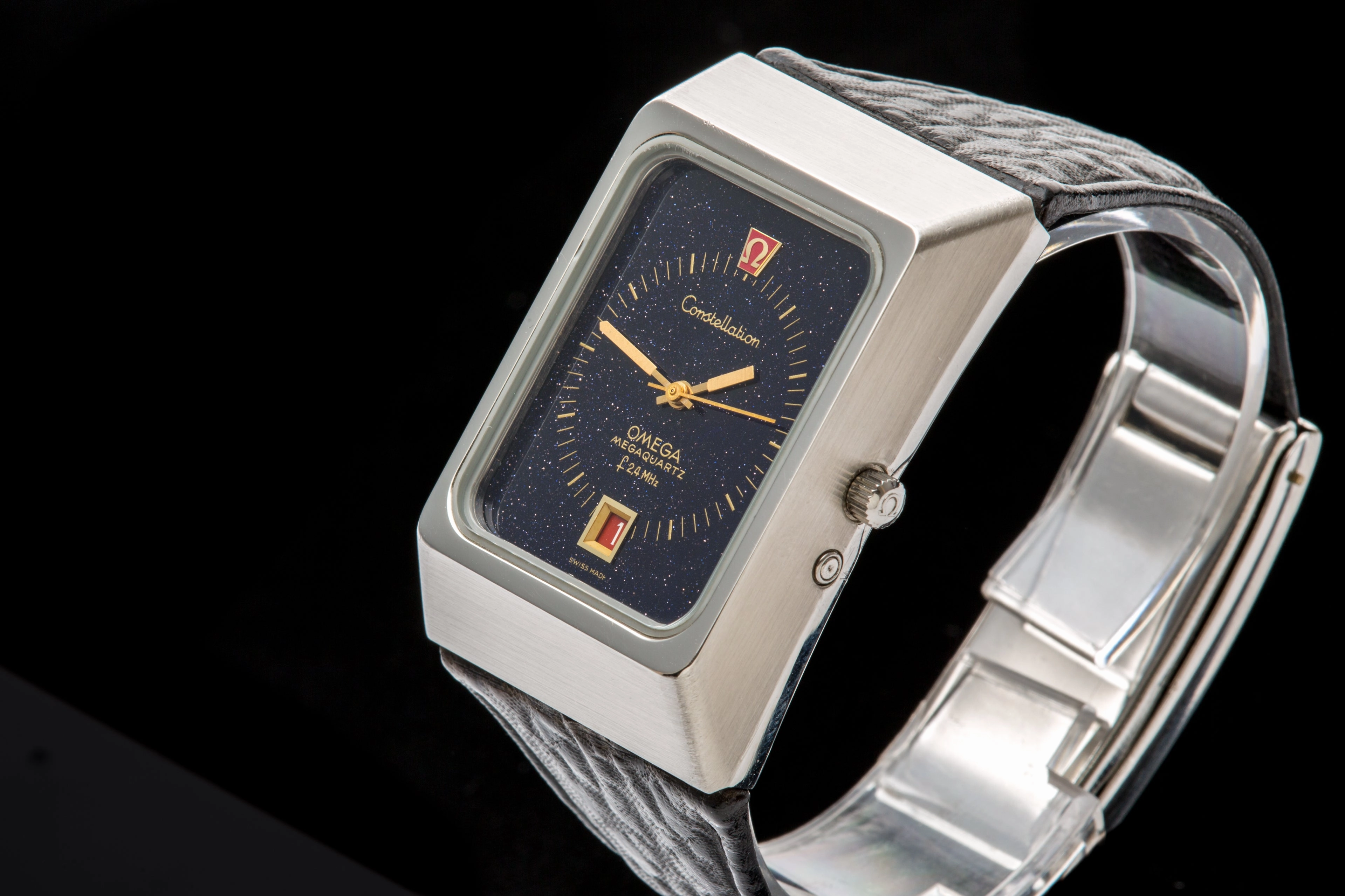 Omega Mega Quartz Stardust