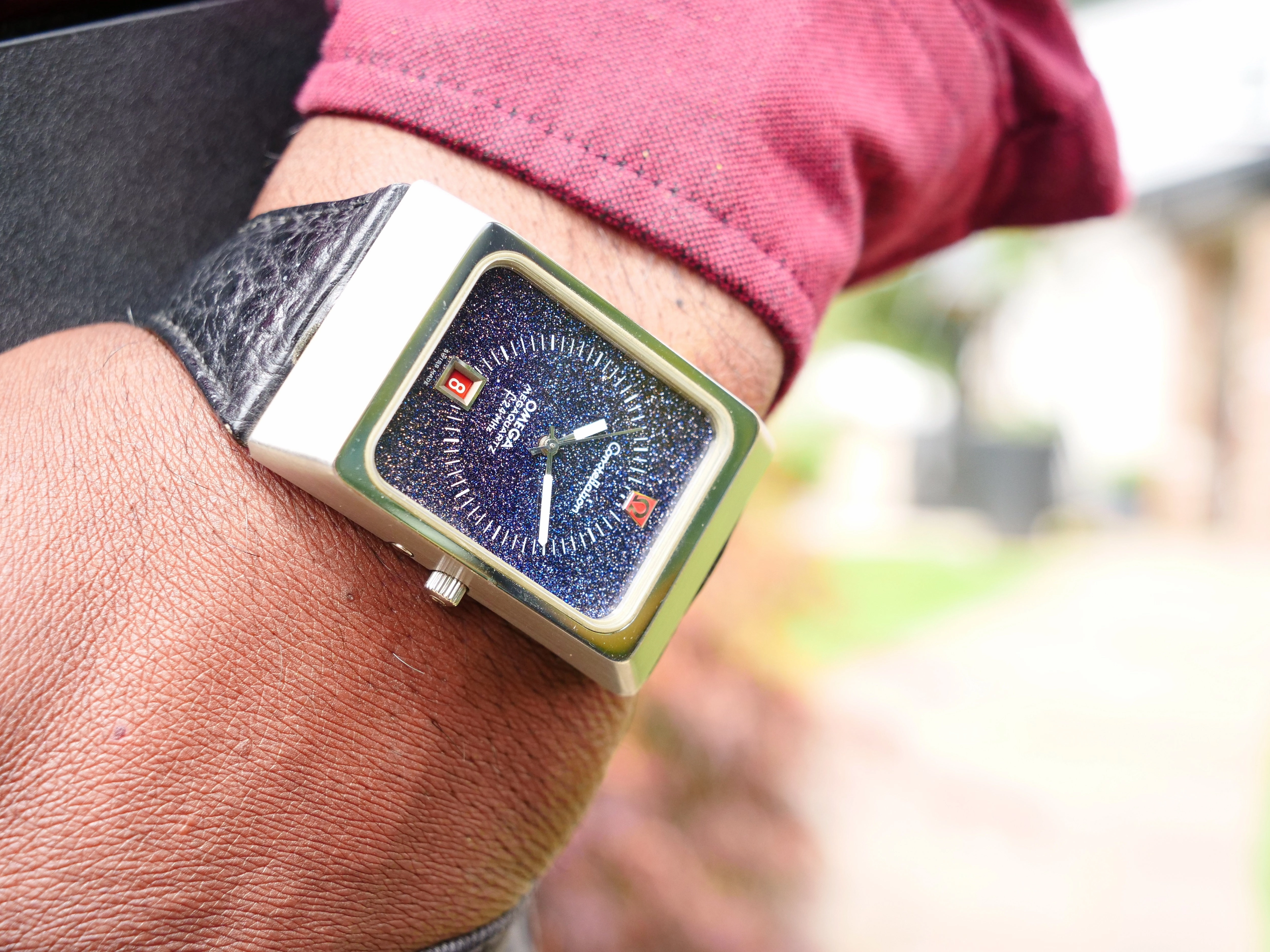 Omega Megaquartz Stardust.