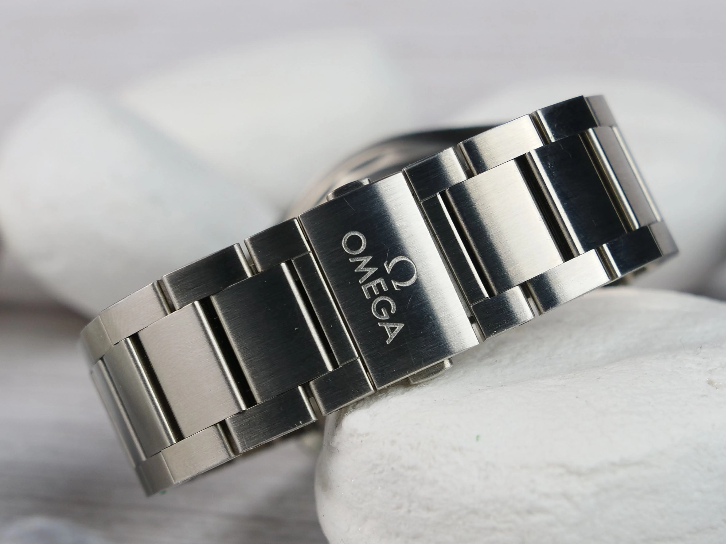 Omega Railmaster Master Chronometer