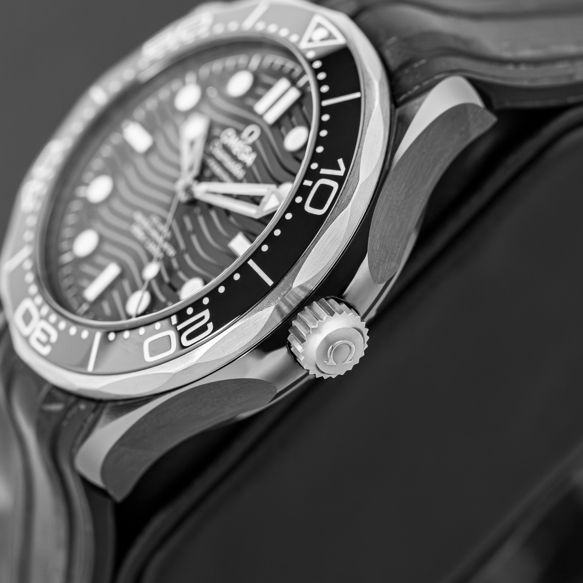 Omega Seamaster 210.92.44.20.01.001