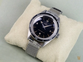 Omega Seamaster 300 Ref 2913-3  Exceptional Vintage Diver's Watch