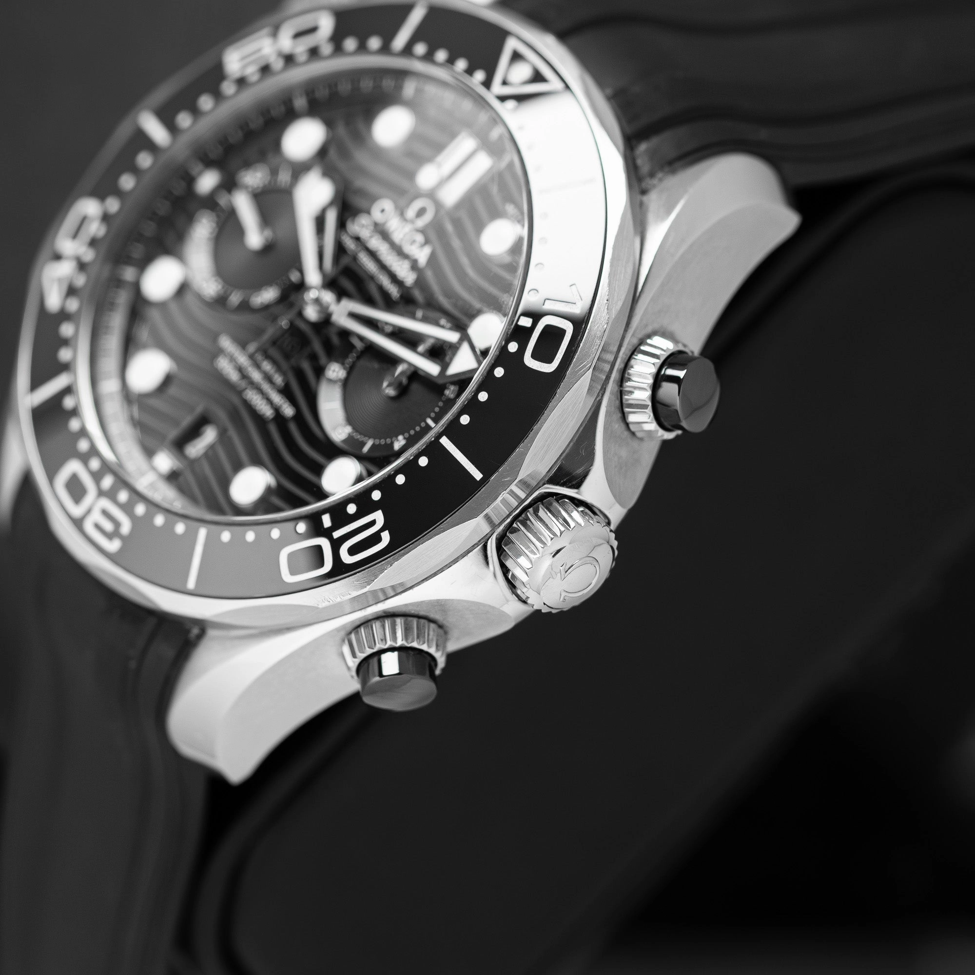 Omega Seamaster Diver 21032445101001