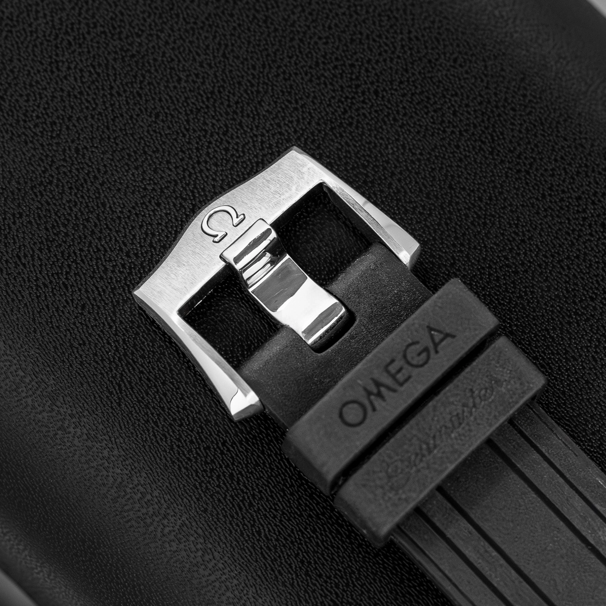 Omega Seamaster Diver 300 M 210.32.42.20.01.001