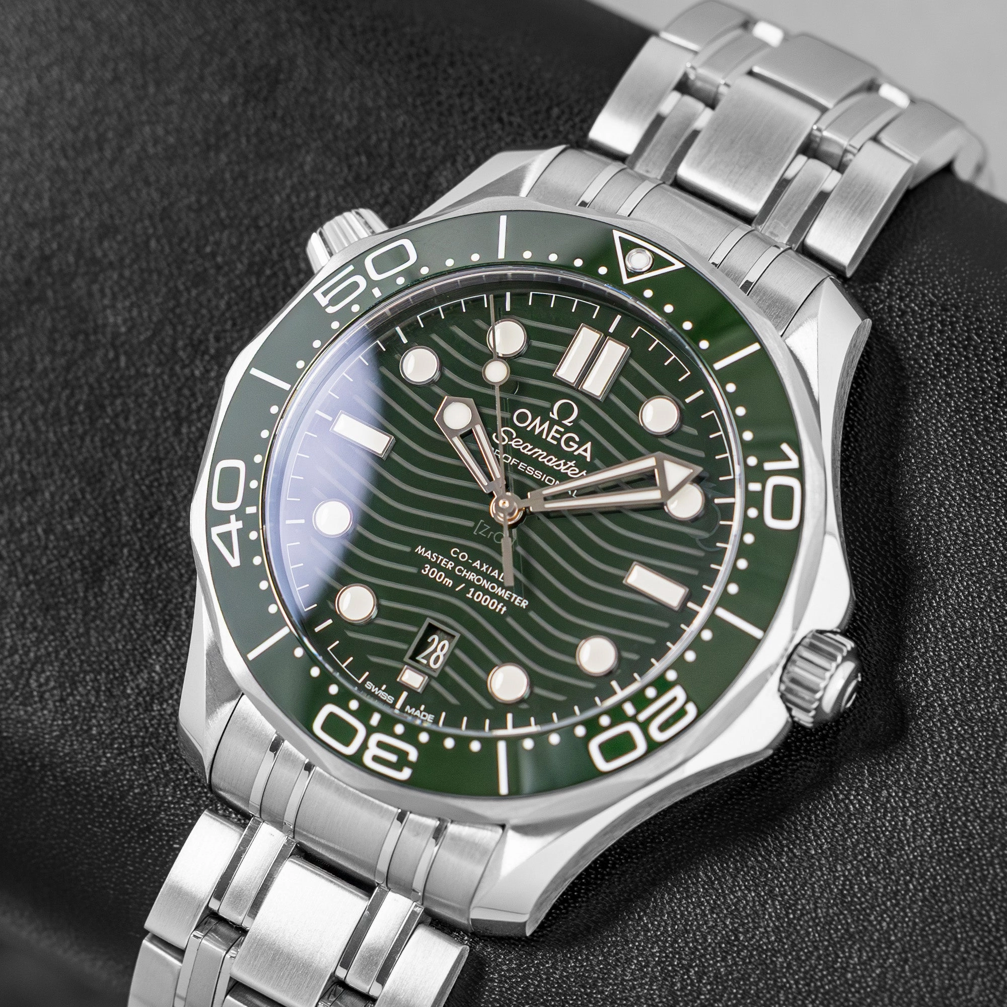 Omega Seamaster Diver 300M 210.30.42.20.10.001