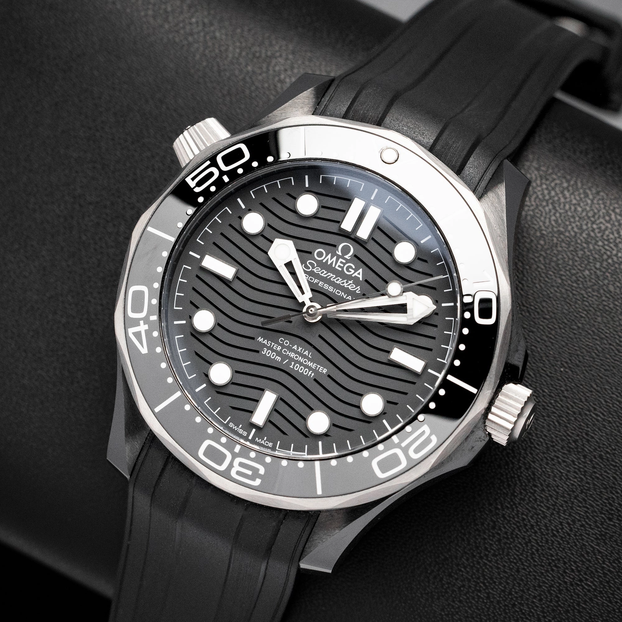 Omega Seamaster Diver 300M 210.92.44.20.01.001