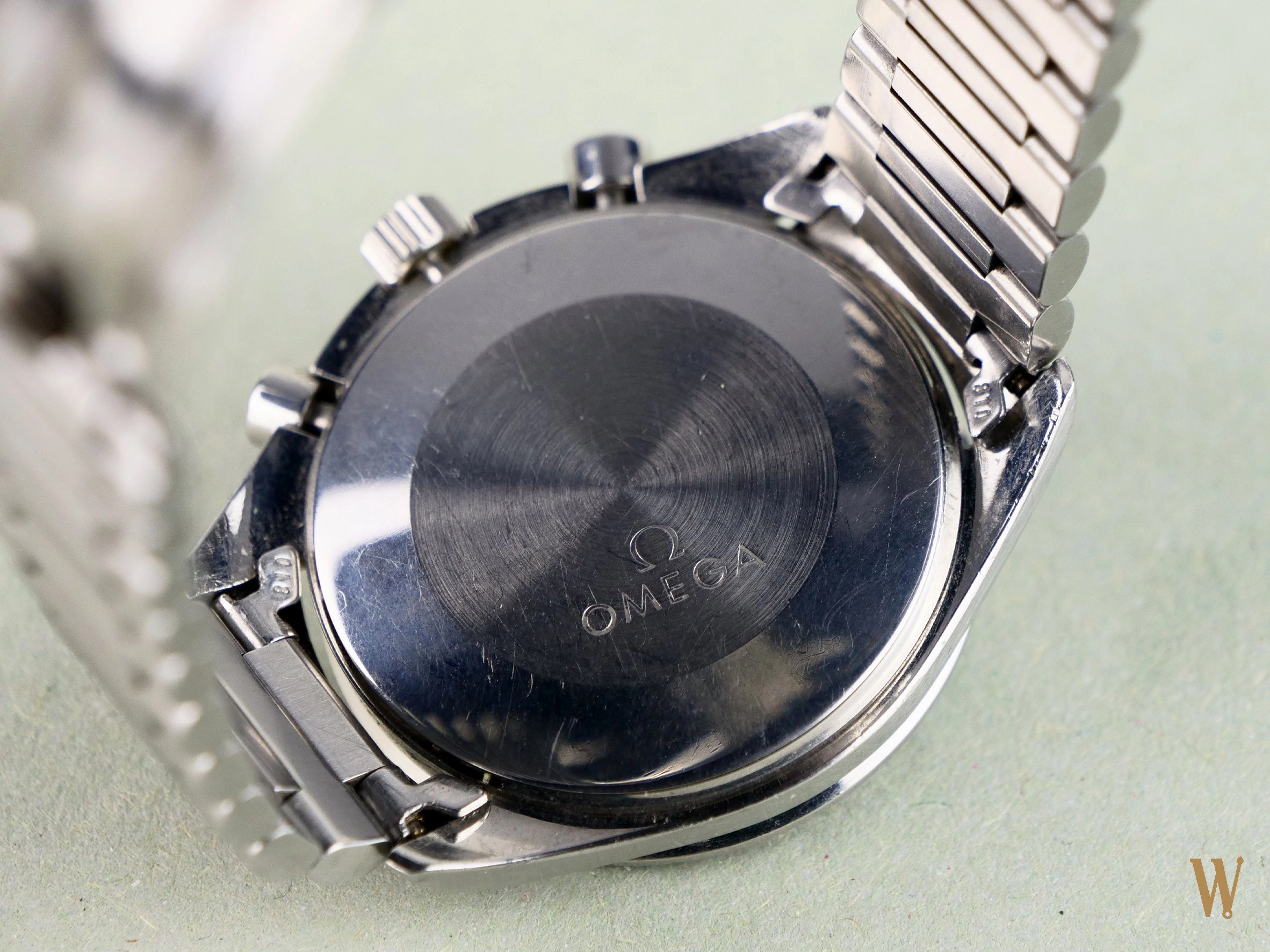Omega Speedmaster Automatic Polar Dial Baby Snoopy