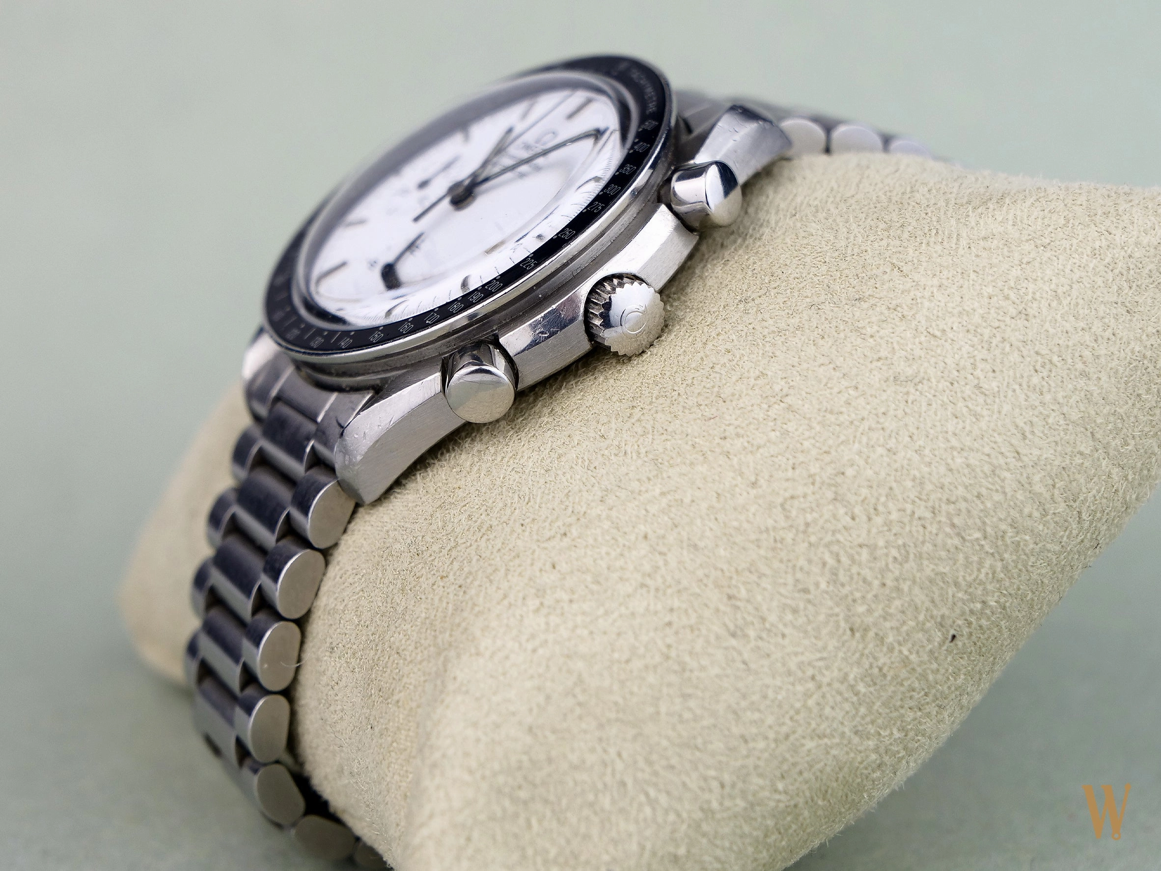 Omega Speedmaster Automatic Polar Dial Baby Snoopy
