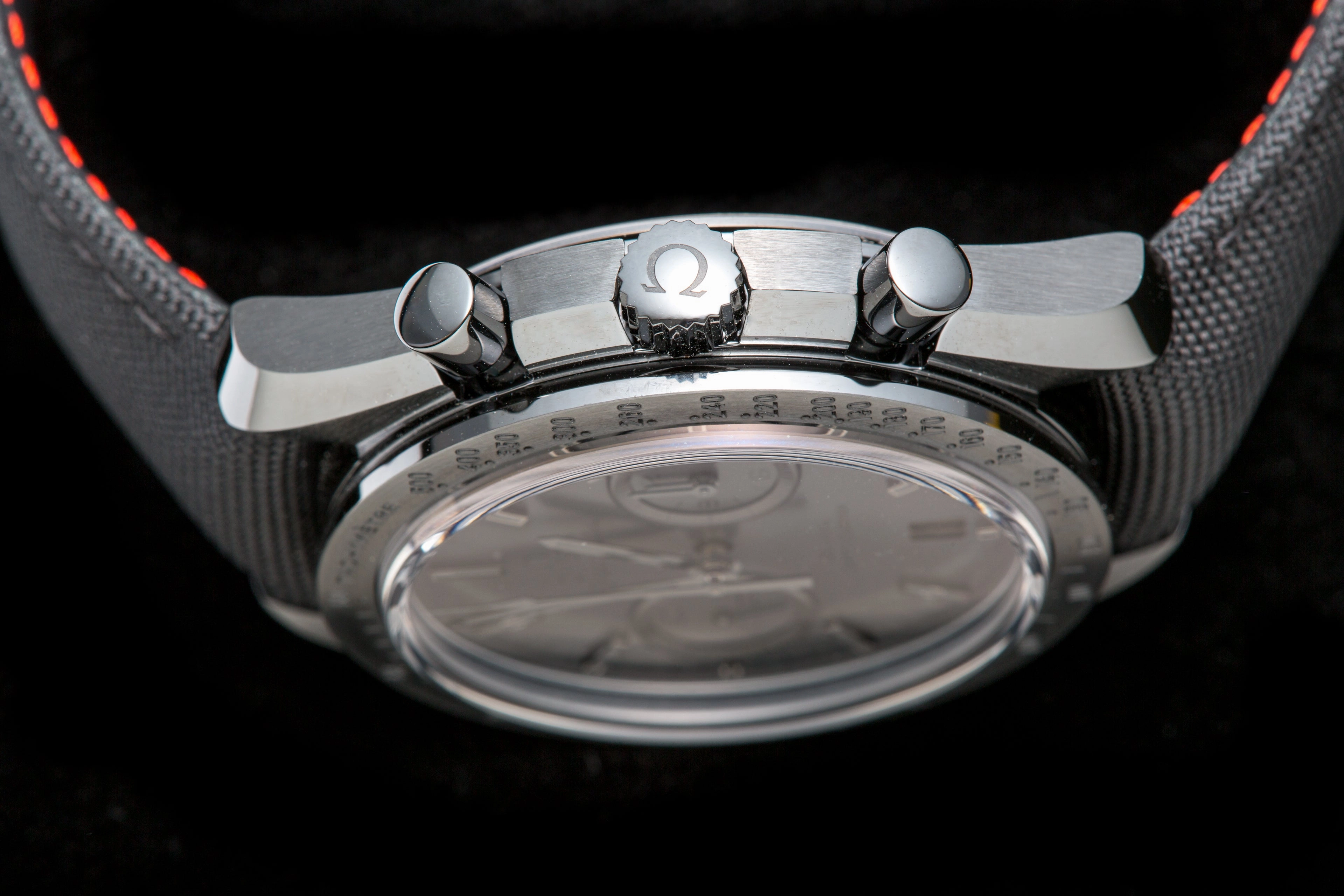 Omega Speedmaster Dark Side Of The Moon