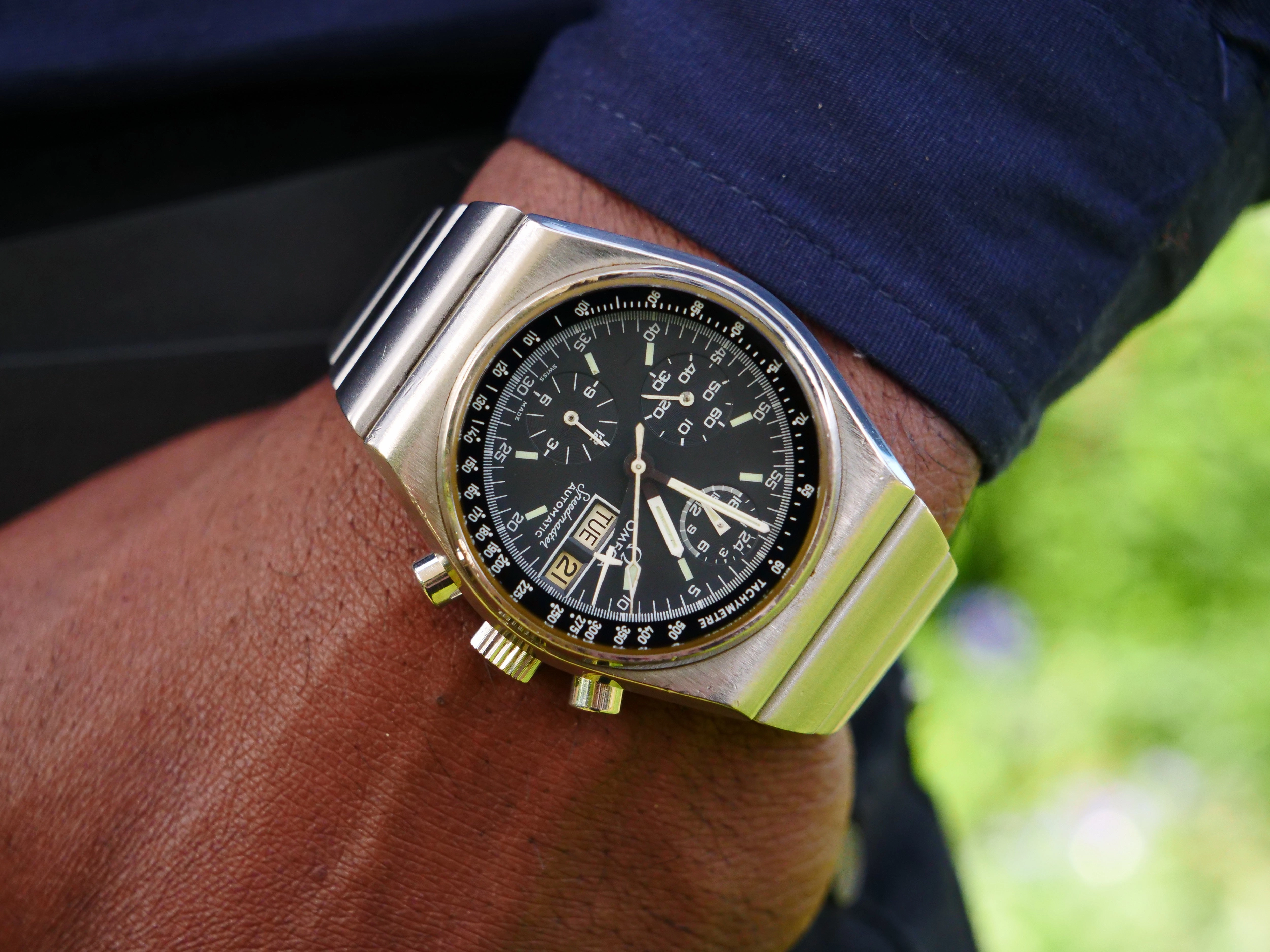 Omega Speedmaster day date automatic