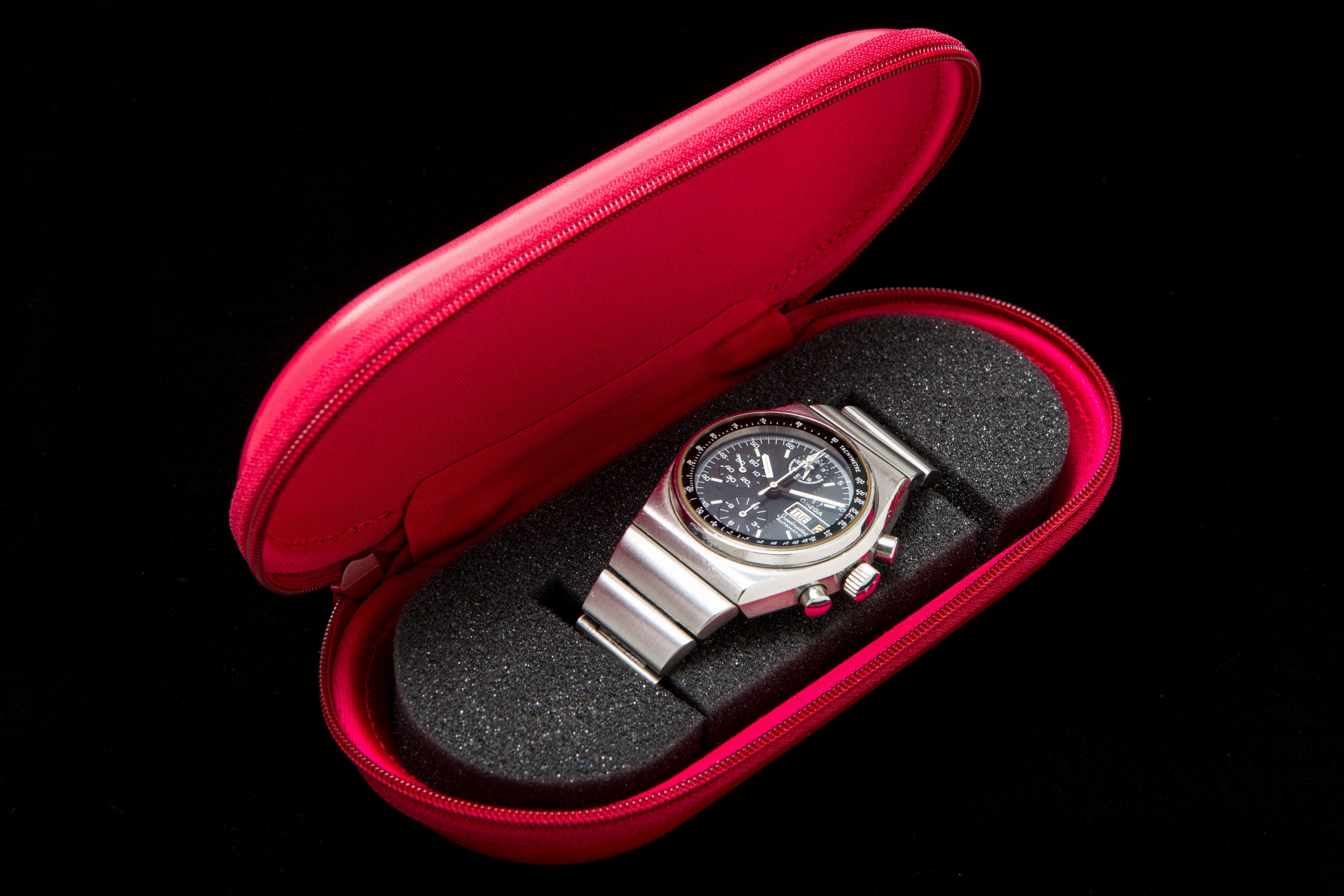 Omega Speedmaster day date automatic