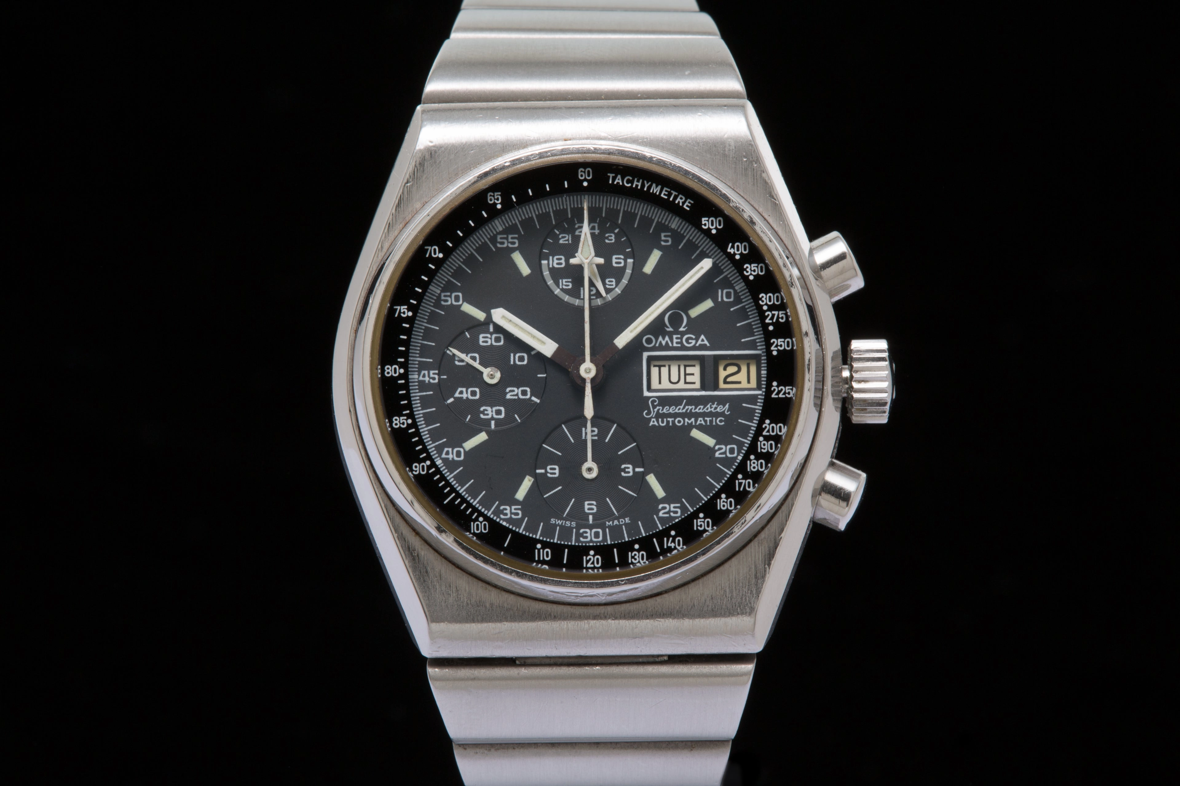 Omega Speedmaster day date automatic