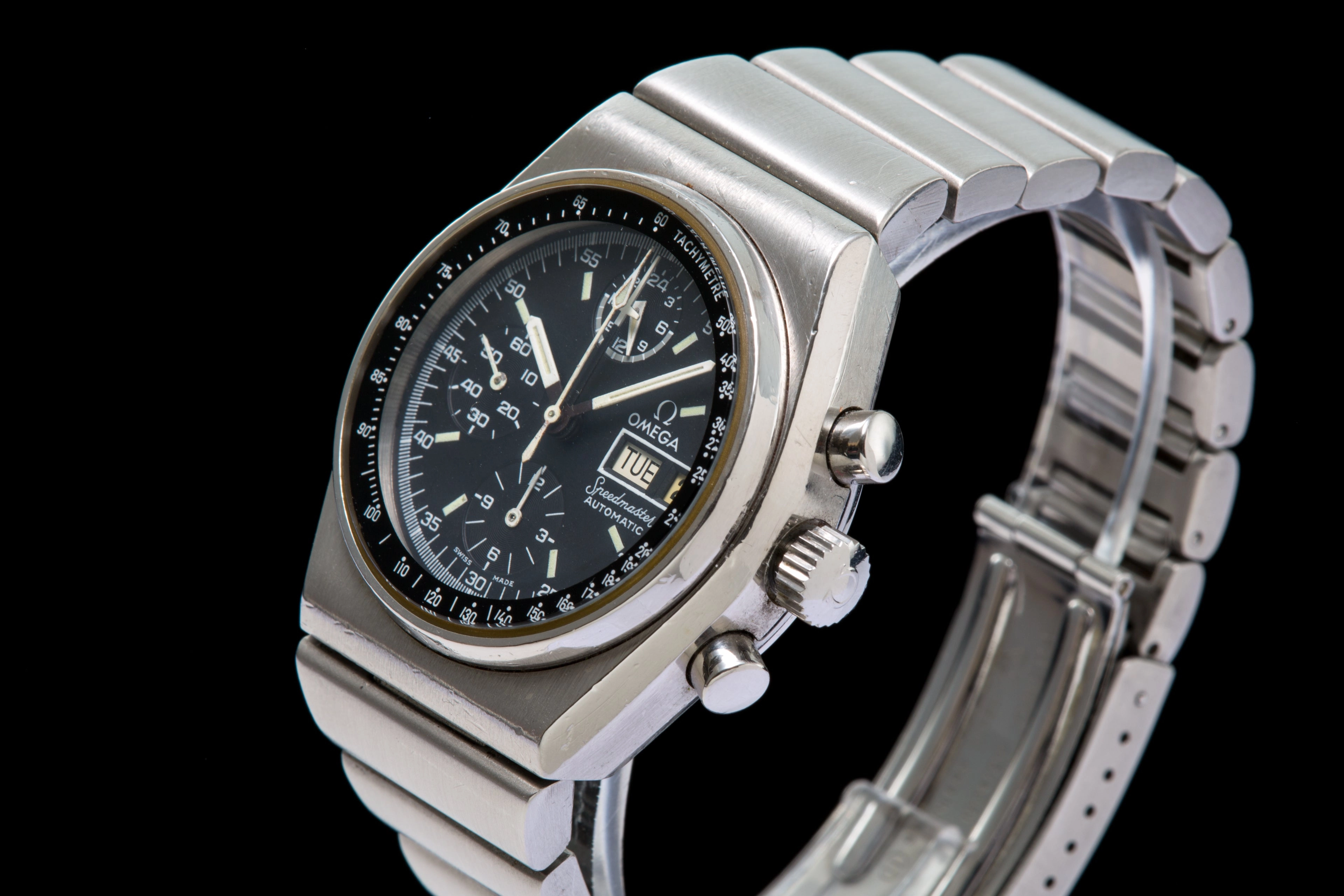 Omega Speedmaster day date automatic