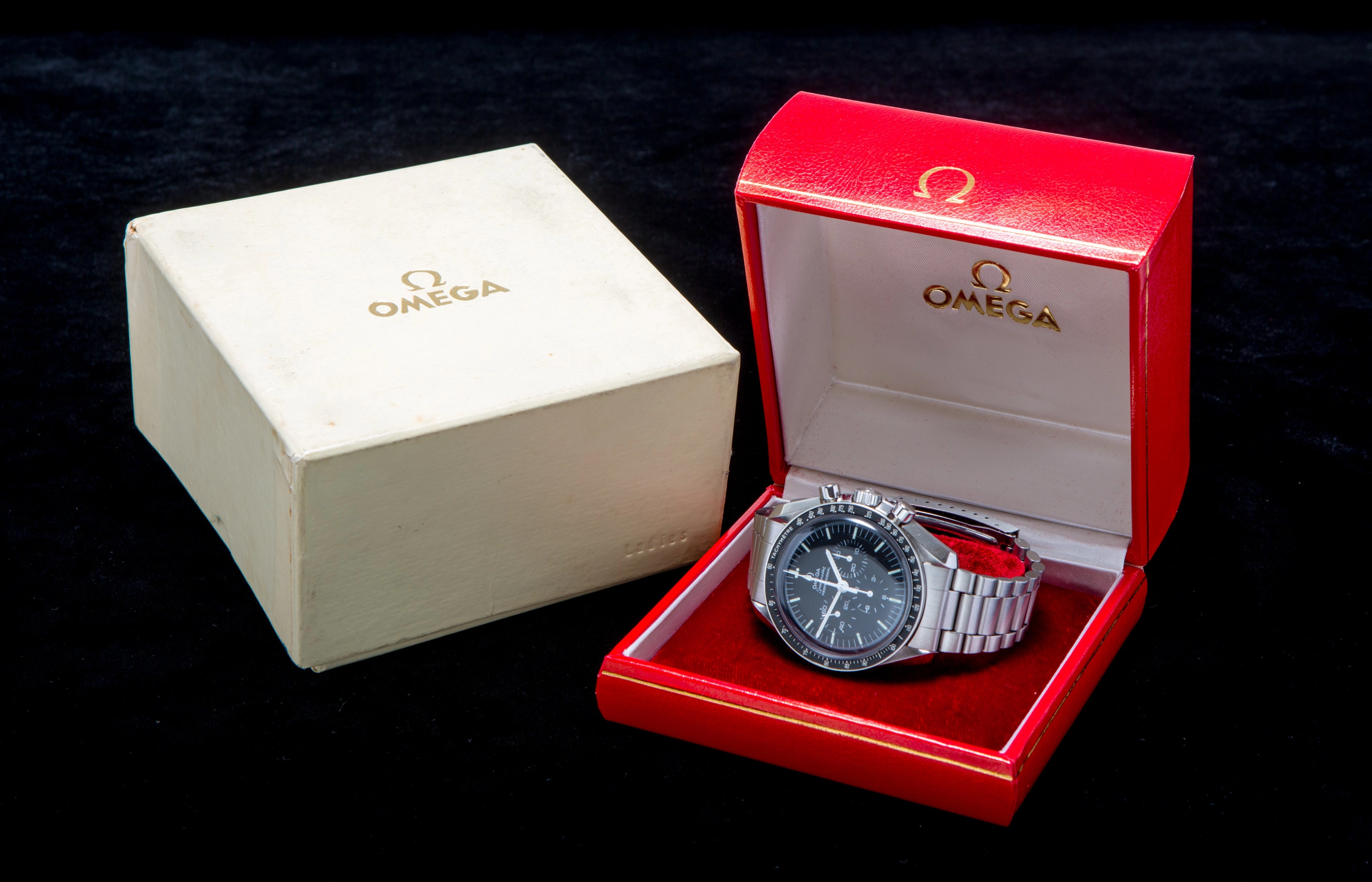 Omega Speedmaster professional