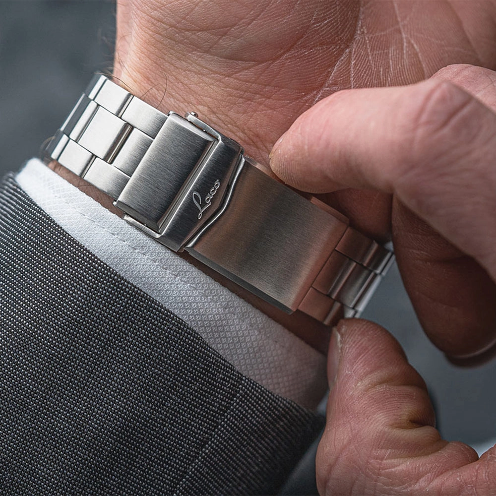 Pilot Basic Aachen MB Automatic 42mm - Grey on Bracelet