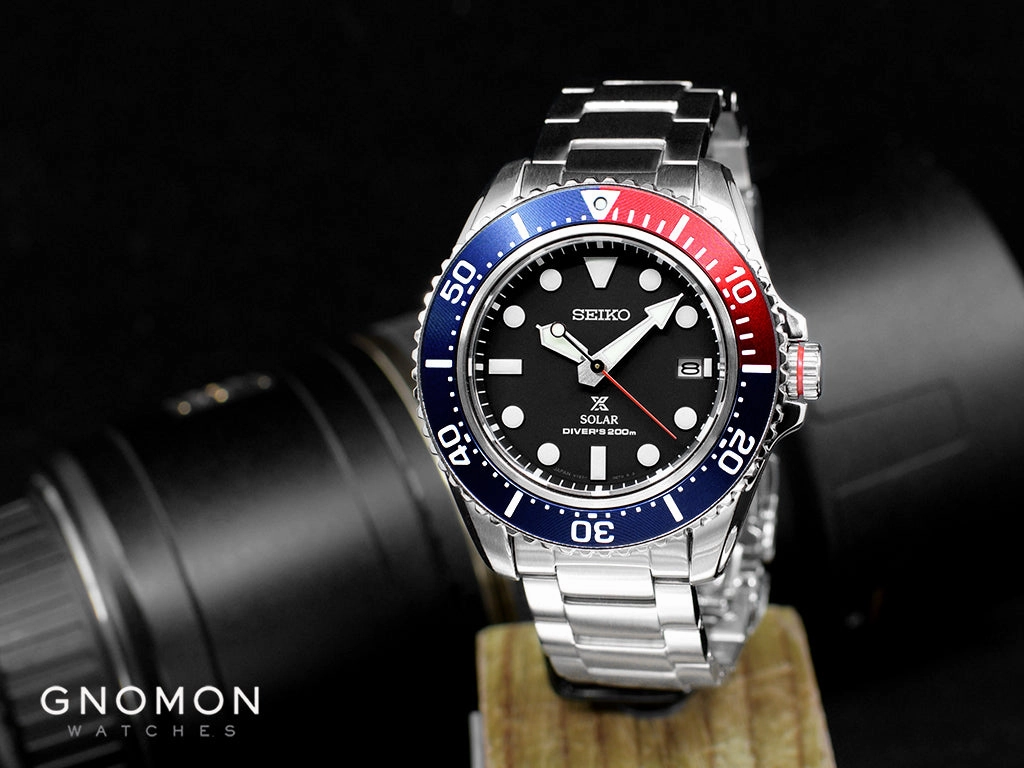 Prospex 200M Diver Scuba Solar "Pepsi" Ref. SBDJ053