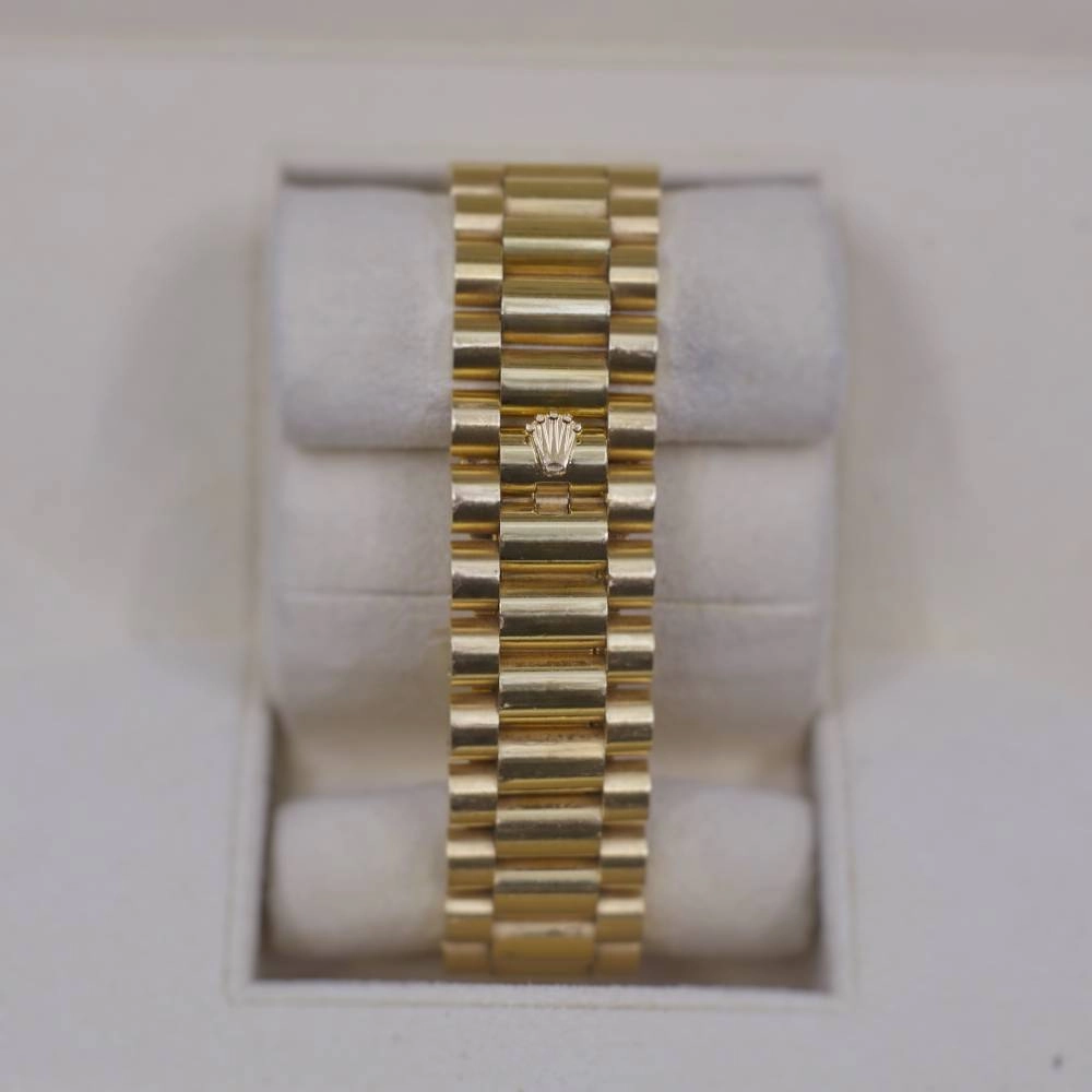 Rolex Day Date 41mm - Ref: 218238 - Champagne Diamond Dial & Fluted Bezel, 18K Yellow Gold President Bracelet Men's Watch