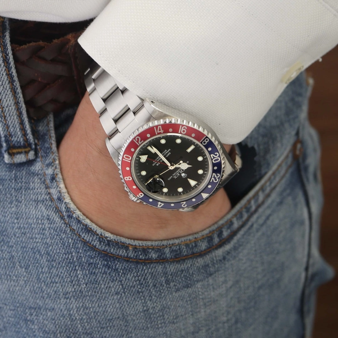 Rolex GMT-Master 16700 "Swiss Only" 1999
