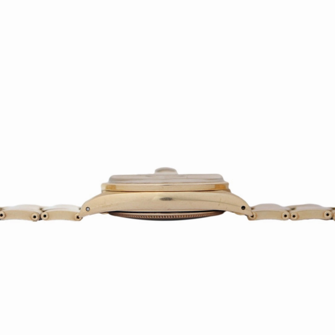 Rolex Oyster Perpetual Reference 1501 Date 18k Gold, 1972