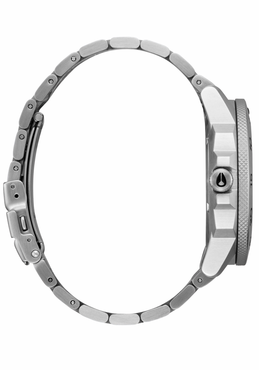 Smyth 44 - Silver / Black