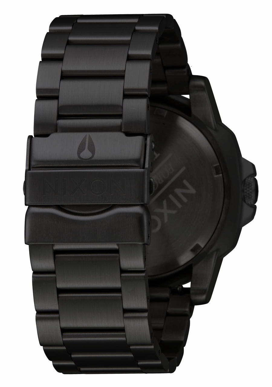Smyth 44 - Super Black / Black